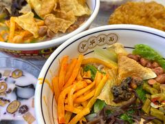 -弘束束柳州深巷螺蛳粉(珠江路店)