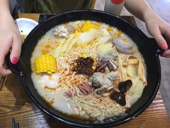 -麻小劲菌汤麻辣烫(体育西路店)