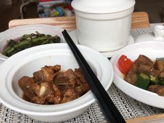 -臻儿屿月子会所(茶山店)