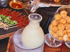 -何师烧烤·香辣蟹·川菜·30年老品牌(太古里旗舰店)