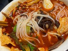 -丽丽三鲜螺蛳粉(田林路店)