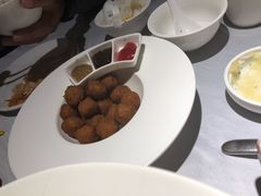 金牌干炸丸子-京味斋·北京烤鸭(北京南站洋桥店)