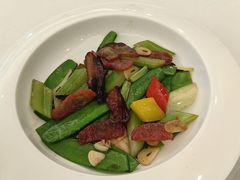荷芹炒腊味-君思港湾(富强店)