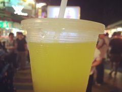 -六合夜市