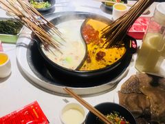 -钢管厂歆瑞源油卤串串香(春熙路太古里店)