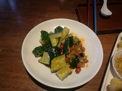 京城拍黄瓜-胖哥俩肉蟹煲(杭州下沙学林街店)