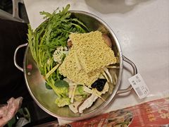 -拿渡麻辣香锅(龙旗购物中心店)