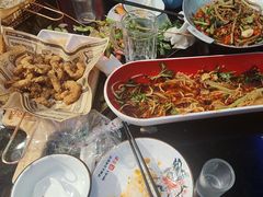 -路边边.炒菜烧烤.音乐餐厅(良乡长虹店)