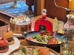 -秘密旅行Bonjour(黑金冠 江南西店)