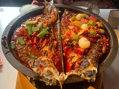 -鸣记脆皮烤鱼(三八广场店)