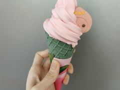 白桃华夫筒-麦当劳(温州人民路店)