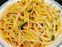 金牌凉面-三妹小龙虾·黄油蟹(华侨城总店)