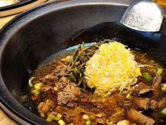 -屯老二农家铁锅炖·行业领军者(天通苑店)