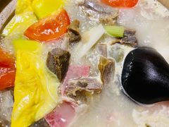 丽江腊排骨锅-一坐一忘云南菜(嘉里中心店)