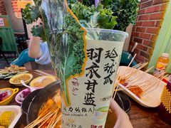 -签多多串串香火锅
