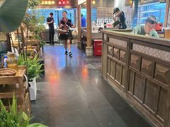 -野山舂·贵州现舂酸汤牛肉(东山店)