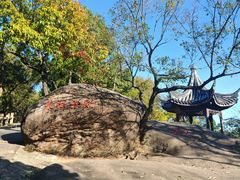 -灵岩山风景区