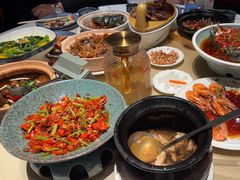 -八府香鸭·啫啫煲(华山路店)