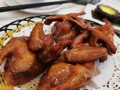 烧乳鸽-君之悦酒家(容山路店)