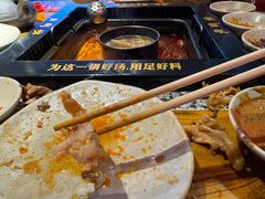 -老牌坊云南鱼豆花火锅(哈西万达店)