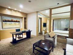 -石家庄万象天成假日酒店