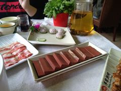-羊家胡同·龙虾烧烤火锅(龙汇路店)
