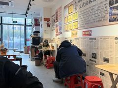 -柳州肥姨妈大骨螺蛳粉(沙河店)