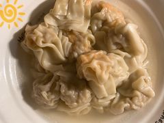 -袁亮宏饺子云吞(侯家桥菜场店)