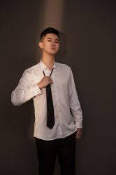 -onlygirl摄影美学馆高端定制(江滩店)