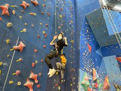 -山之巅攀岩馆(太古城店)