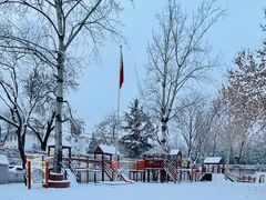 -红黄蓝幼儿园(颐东苑店)