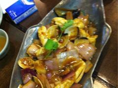 -大头虾越式风味餐厅(光明广场店)
