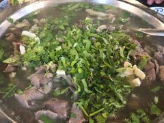 -杨三娘跷脚牛肉(羊子山西路店)