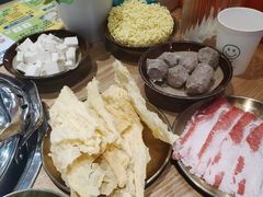 -菌小白火锅(时尚天河店)