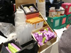 -茶颜悦色(嘉顿一楼吉时赏味游园会店)