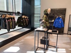 -Canada Goose加拿大鹅(沈阳万象城店)