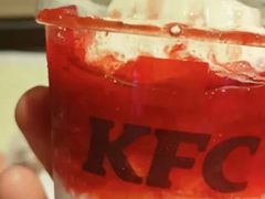 经典草莓圣代-肯德基(中州一店)