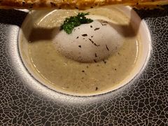 -Kathleen's Waitan 凯圣琳江景西餐厅(外滩店)