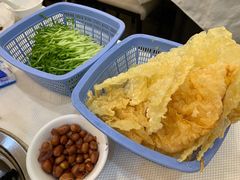 小豆苗-渝君重庆火锅(嘉宾路店)