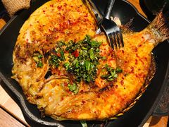 香茅草烤罗非鱼-云海肴·汽锅鸡·云南菜(天山百盛优客店)