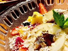有机酸奶鲜果沙拉-POKEE VIA&Brunch·维娅(重庆来福士店)