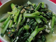 -龙巢盱眙龙虾·牛蛙·烧烤宵夜(八卦岭店)