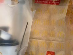 -麦当劳(世界城广场店)