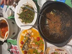 -鑫小城故事·藕汤·家常菜(台北一路总店)