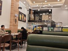 -佰搭果·广式茶餐厅(西华路店)