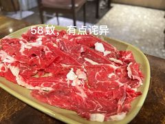 -胡须佬鸡煲四季火锅(海雅缤纷城店)