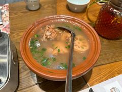 -黄泥岗·地道湖北菜(奥特莱斯店)