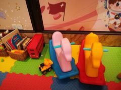 -好日子皇冠假日酒店·君怡咖啡厅(特美思大厦店)