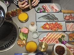 -金会长自助海鲜·烤肉(人民广场店)