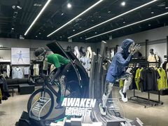 -迪桑特DESCENTE(青岛山东路万象城店)